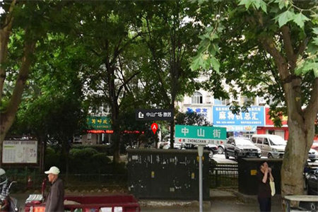 城东奥体新城3室2厅1卫99.8万130m2出售